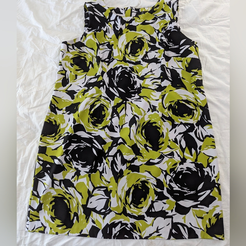 Ronni Nicole Sheath Dress
